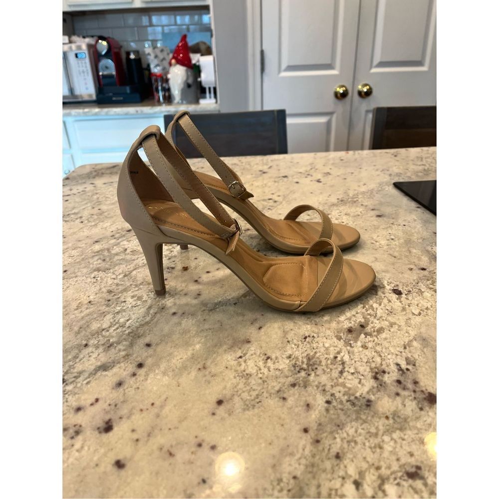 Lane Bryant Tan Faux Leather Ankle Strap Heeled Sandals sz 9W NWT